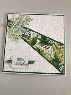 Week 3 – Forever Fern  Bundle – Diagonal split card and scrappy strip technique