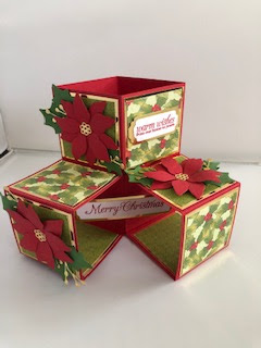 Poinsettia triple pop up cube card